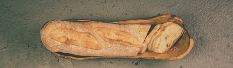 Baguette Schale aus Olivenholz |  Brotschale