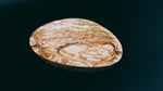 Teller in Eierform aus Olivenholz